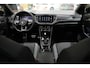 Volkswagen T-Roc 1.5 TSI 3x R-Line * Trekhaak - Pano - Virtual - Keyless - Beats - Camera - ACC - Blind Spot - LED *