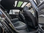 BMW 3-Serie Touring 330e xDrive PANO LASER LED HARMAN KARDON CAMERA 19 INCH ELEK TREKHAAK