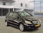 Mercedes-Benz B-klasse 170 AUTOMAAT PSENSOR LEDER CRUISE TREKHAAK 2 X SLEUTELS