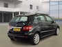Mercedes-Benz B-klasse 170 AUTOMAAT PSENSOR LEDER CRUISE TREKHAAK 2 X SLEUTELS