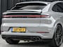 Porsche Cayenne Coupé 3.0 E-Hybrid | Panoramadak | NL-Auto | Dealeronderhouden | Sport Chrono | Bose | Memory Seats | Stoelverwarming + Ventilatie | Luchtvering | Stuurverwaming | Trekhaak |