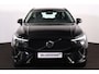 Volvo XC60 T6 Recharge AWD Ultra Dark - Panorama/schuifdak - IntelliSafe Assist & Surround - 360º Camera - Harman Kardon audio - Adaptieve LED koplampen - Verwarmde voorstoelen, stuur & achterbank - Parkeersensoren voor & achter - Elektr. bedienb. voorstoelen met geheugen - Head up display - Draadloze tel. lader - Inklapbare trekhaak - 20'' LMV