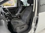 Volkswagen Touran 1.2 TSI Highl. Bovag Garantie NAP
