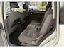 Volkswagen Touran 1.2 TSI Highl. Bovag Garantie NAP