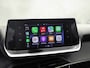 Peugeot 2008 1.2 PureTech Sport (APPLE CARPLAY, GROOT NAVI, PARKEERSENSOREN, SPORTSTOELEN, LANE ASSIST, CRUISE, NIEUWSTAAT)