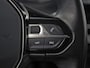 Peugeot 2008 1.2 PureTech Sport (APPLE CARPLAY, GROOT NAVI, PARKEERSENSOREN, SPORTSTOELEN, LANE ASSIST, CRUISE, NIEUWSTAAT)