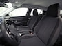 Peugeot 2008 1.2 PureTech Sport (APPLE CARPLAY, GROOT NAVI, PARKEERSENSOREN, SPORTSTOELEN, LANE ASSIST, CRUISE, NIEUWSTAAT)