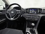 Kia Sportage 1.6 GDI Sport (NAVIGATIE, CLIMATE, CAMERA, GETINT GLAS, SPORTSTOELEN, CRUISE, PARKEERSENSOREN, NIEUWSTAAT)