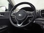 Kia Sportage 1.6 GDI Sport (NAVIGATIE, CLIMATE, CAMERA, GETINT GLAS, SPORTSTOELEN, CRUISE, PARKEERSENSOREN, NIEUWSTAAT)