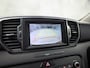 Kia Sportage 1.6 GDI Sport (NAVIGATIE, CLIMATE, CAMERA, GETINT GLAS, SPORTSTOELEN, CRUISE, PARKEERSENSOREN, NIEUWSTAAT)