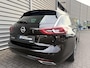 Opel Insignia Sports Tourer 1.6 Turbo Innovation | Elektrische glazen panoramische dak | Stoelverwarming | Head-up Display | Lederen bekleding | Dode hoek detectie| Parkeersensoren en camera | Cruise control | Elektrische achterklep