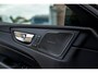Volvo XC60 2.0 T8 Recharge R-Design | Panorama | Luchtvering | Harman Kardon | Memory | Stoelvent. | Trekhaak | 21' Inch | SOH 89.5% |
