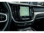 Volvo XC60 2.0 T8 Recharge R-Design | Panorama | Luchtvering | Harman Kardon | Memory | Stoelvent. | Trekhaak | 21' Inch | SOH 89.5% |