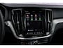 Volvo V60 2.0 T8 Plug-in Hybrid AWD Plus Dark | SOH:100% | PHEV Long Range | Trekhaak | Sportstoelen | Panoramadak | Harman Kardon Audio | Head-up Display | 360 Graden Camera | Stoelverwarming voor en achter | Keyless Entry | Elektrische Achterklep | Elektrisch Verstelbare Voorstoelen | Cruise Control Adaptief | BLIS | Google Navigatie | Apple Carplay | Android Auto