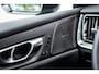 Volvo V60 2.0 T8 Plug-in Hybrid AWD Plus Dark | SOH:100% | PHEV Long Range | Trekhaak | Sportstoelen | Panoramadak | Harman Kardon Audio | Head-up Display | 360 Graden Camera | Stoelverwarming voor en achter | Keyless Entry | Elektrische Achterklep | Elektrisch Verstelbare Voorstoelen | Cruise Control Adaptief | BLIS | Google Navigatie | Apple Carplay | Android Auto