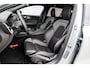 Volvo V60 2.0 T8 Plug-in Hybrid AWD Plus Dark | SOH:100% | PHEV Long Range | Trekhaak | Sportstoelen | Panoramadak | Harman Kardon Audio | Head-up Display | 360 Graden Camera | Stoelverwarming voor en achter | Keyless Entry | Elektrische Achterklep | Elektrisch Verstelbare Voorstoelen | Cruise Control Adaptief | BLIS | Google Navigatie | Apple Carplay | Android Auto