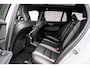 Volvo V60 2.0 T8 Plug-in Hybrid AWD Plus Dark | SOH:100% | PHEV Long Range | Trekhaak | Sportstoelen | Panoramadak | Harman Kardon Audio | Head-up Display | 360 Graden Camera | Stoelverwarming voor en achter | Keyless Entry | Elektrische Achterklep | Elektrisch Verstelbare Voorstoelen | Cruise Control Adaptief | BLIS | Google Navigatie | Apple Carplay | Android Auto