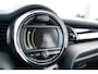 MINI Cooper Mini 1.5 Chili Serious Business | 1e eigenaar | Volledig onderhouden | Climate Control | LED | Cruise Control | Bluetooth | 18