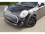 MINI Cooper Mini 1.5 Chili Serious Business | 1e eigenaar | Volledig onderhouden | Climate Control | LED | Cruise Control | Bluetooth | 18