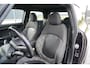 MINI Cooper Mini 1.5 Chili Serious Business | 1e eigenaar | Volledig onderhouden | Climate Control | LED | Cruise Control | Bluetooth | 18