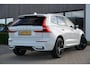 Volvo XC60 2.0 T6 Plug-in hybrid AWD Plus Dark Long Range | SOH 100% | Trekhaak | Harman Kardon | Adaptieve cruise control | Schuif/kanteld