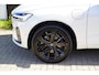 Volvo XC60 2.0 T6 Plug-in hybrid AWD Plus Dark Long Range | SOH 100% | Trekhaak | Harman Kardon | Adaptieve cruise control | Schuif/kanteld