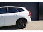 Volvo XC60 2.0 T6 Plug-in hybrid AWD Plus Dark Long Range | SOH 100% | Trekhaak | Harman Kardon | Adaptieve cruise control | Schuif/kanteld