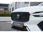 Volvo XC60 2.0 T6 Plug-in hybrid AWD Plus Dark Long Range | SOH 100% | Trekhaak | Harman Kardon | Adaptieve cruise control | Schuif/kanteld