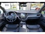 Volvo XC60 2.0 T6 Plug-in hybrid AWD Plus Dark Long Range | SOH 100% | Trekhaak | Harman Kardon | Adaptieve cruise control | Schuif/kanteld