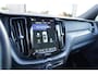 Volvo XC60 2.0 T6 Plug-in hybrid AWD Plus Dark Long Range | SOH 100% | Trekhaak | Harman Kardon | Adaptieve cruise control | Schuif/kanteld