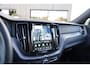 Volvo XC60 2.0 T6 Plug-in hybrid AWD Plus Dark Long Range | SOH 100% | Trekhaak | Harman Kardon | Adaptieve cruise control | Schuif/kanteld
