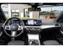 BMW 3-Serie Touring 320e M Sport | SOH 95% | Shadow Line | Sfeerverlichting | Dealer onderhouden | Trekhaak | Panoramisch schuif/kanteldak |