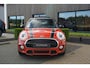 MINI Cooper 5-deurs 1.5 Burgundy Edition | John Cooper Works | Head-Up | Harman Kardon | Panoramisch schuif/kanteldak | Climate Control | Led