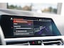 BMW 3-Serie Touring 318i High Executive M | M Pakket | Sportonderstel | Sfeerverlichting | Shadow Line | Stoelverwarming | LED | Dealer onde