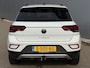 Volkswagen T-Roc Apple Carplay/Android Auto | Trekhaak geremd 1300 kg | All-season banden | Airco | Cruise control adaptief | Parkeersensoren | Apple Carplay/Android Auto | Trekhaak geremd 1300 kg | All-season banden | Airco | Cruise control adaptief | Parkeersensoren |