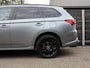 Mitsubishi Outlander 2.0 PHEV Executive Edition NL-auto | bullbar | 20 inch velgen