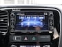 Mitsubishi Outlander 2.0 PHEV Executive Edition NL-auto | bullbar | 20 inch velgen