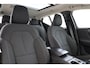 Volvo XC40 T2 AUT. MOMENTUM BUSINESS -PANO.DAK|BLIS|ADAP.CRUISE|CAMERA|CLIMATE|KEYLESS|INDUC.LADEN|ZITTINGVERL.|19"