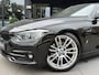 BMW 3-Serie 330e High Exe Leder|Navi|252PK|PDC|HUD