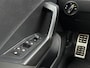 Volkswagen T-Roc 2.0 TSI 4Motion Sport | Digital cockpit | Carplay | Camera | Climate | Adaptive cruise | Trekhaak | Stoelverwarming