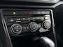 Volkswagen T-Roc 2.0 TSI 4Motion Sport | Digital cockpit | Carplay | Camera | Climate | Adaptive cruise | Trekhaak | Stoelverwarming