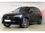 Volvo XC90 T8 455PK Plug-in hybrid AWD Ultra Dark / Bowers & Wilkins / Luchtvering / Head-Up Display / 360 Camera / Massagestoelen / Elektrisch bedienbare stoelen met geheugen / Stoelventilatie / Nappaleder / Elektrisch uitklapbare trekhaak