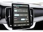 Volvo XC90 T8 455PK Plug-in hybrid AWD Ultra Dark / Bowers & Wilkins / Luchtvering / Head-Up Display / 360 Camera / Massagestoelen / Elektrisch bedienbare stoelen met geheugen / Stoelventilatie / Nappaleder / Elektrisch uitklapbare trekhaak