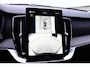 Volvo XC90 T8 455PK Plug-in hybrid AWD Ultra Dark / Bowers & Wilkins / Luchtvering / Head-Up Display / 360 Camera / Massagestoelen / Elektrisch bedienbare stoelen met geheugen / Stoelventilatie / Nappaleder / Elektrisch uitklapbare trekhaak