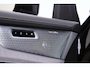 Volvo XC90 T8 455PK Plug-in hybrid AWD Ultra Dark / Bowers & Wilkins / Luchtvering / Head-Up Display / 360 Camera / Massagestoelen / Elektrisch bedienbare stoelen met geheugen / Stoelventilatie / Nappaleder / Elektrisch uitklapbare trekhaak