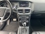 Volvo V40 2.0 T4 Business Sport / NL-Auto / Vol-Leder / Panodak / Stoelverwarming / Cruise-Control / Climate-Control / Keyless / LED / Radio-Bluetooth / Navi / PDC met Camera / 17'' LMV / ENZ.