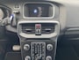 Volvo V40 2.0 T4 Business Sport / NL-Auto / Vol-Leder / Panodak / Stoelverwarming / Cruise-Control / Climate-Control / Keyless / LED / Radio-Bluetooth / Navi / PDC met Camera / 17'' LMV / ENZ.
