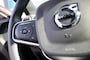 Volvo XC40 PLUS DARK 2WD
