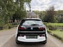 BMW i3 Basis 120Ah 42 kWh | PDC | Navi | Nieuwe Service & APK | Geen Afleverkosten |
