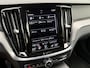 Volvo V60 T6 Recharge AWD R-Design|360|HuD|Pano|Trekhaak|19"
